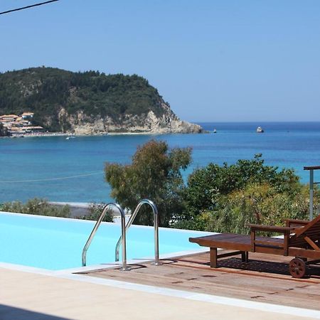 Capro - Milos Bay Villas Áyios Nikítas Buitenkant foto
