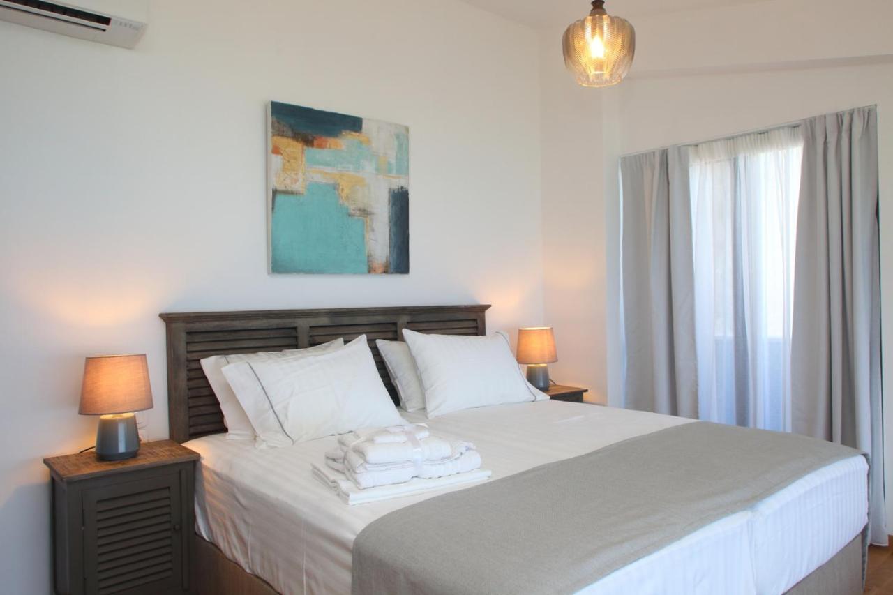 Capro - Milos Bay Villas Áyios Nikítas Buitenkant foto