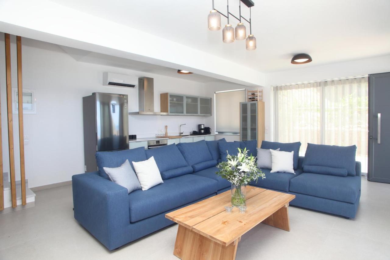Capro - Milos Bay Villas Áyios Nikítas Buitenkant foto