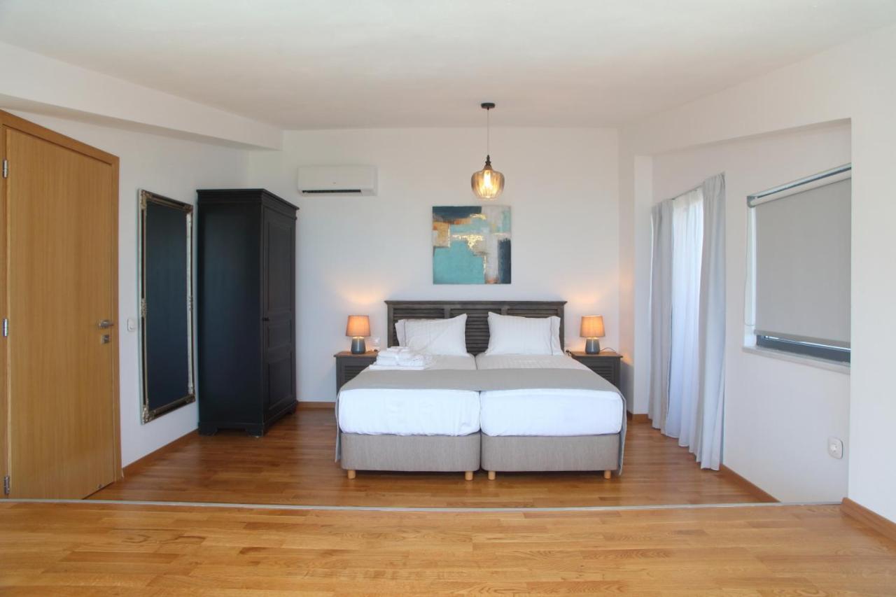 Capro - Milos Bay Villas Áyios Nikítas Buitenkant foto