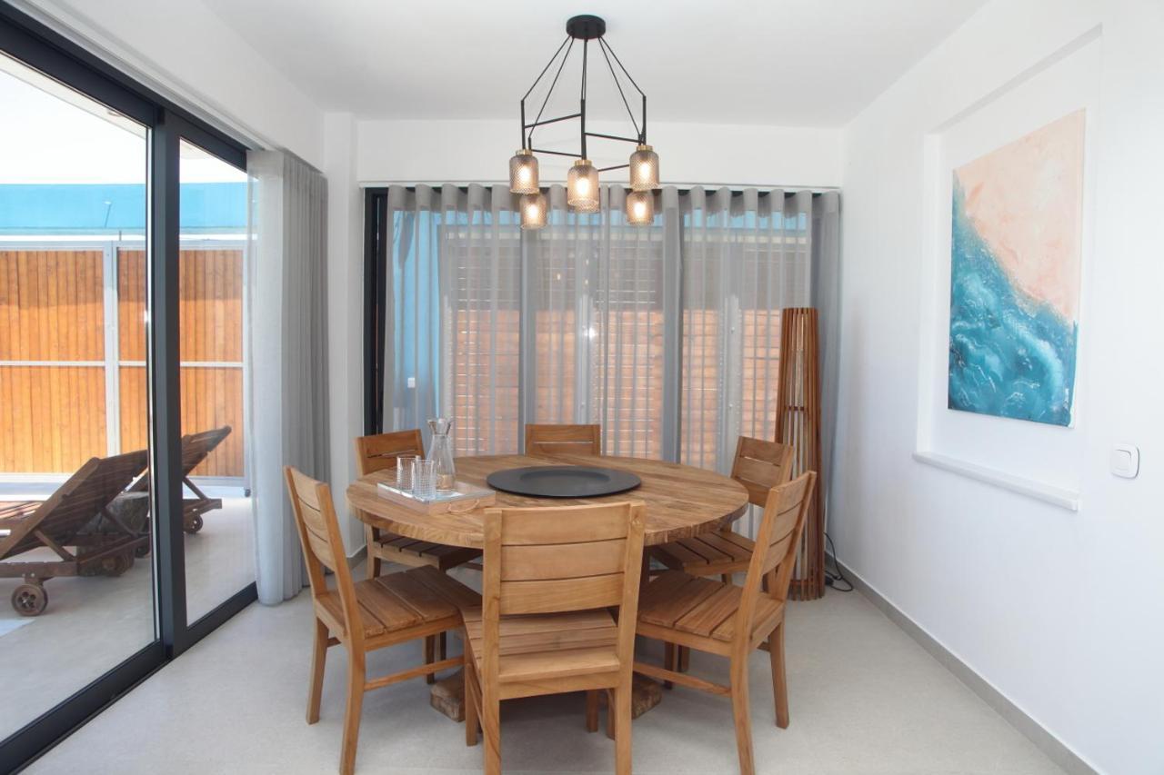 Capro - Milos Bay Villas Áyios Nikítas Buitenkant foto