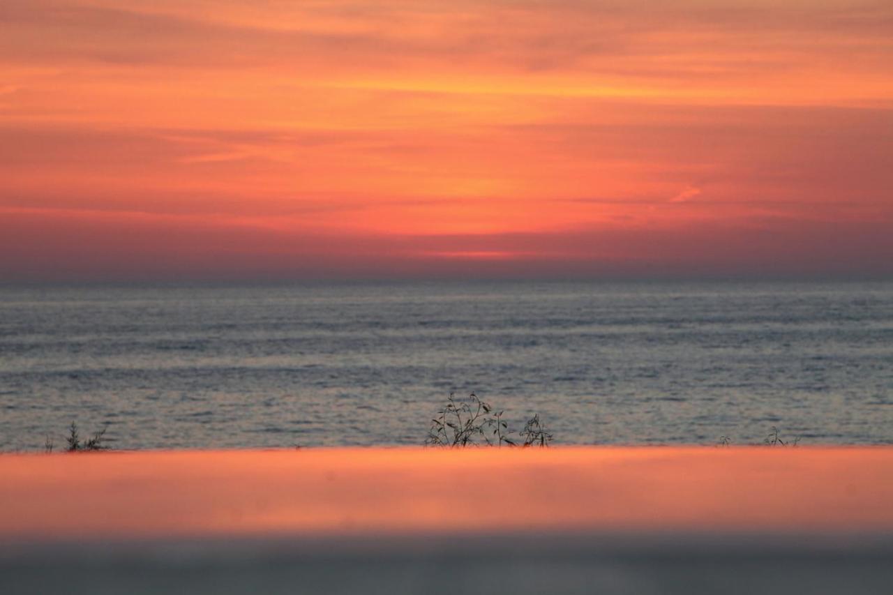 Capro - Milos Bay Villas Áyios Nikítas Buitenkant foto