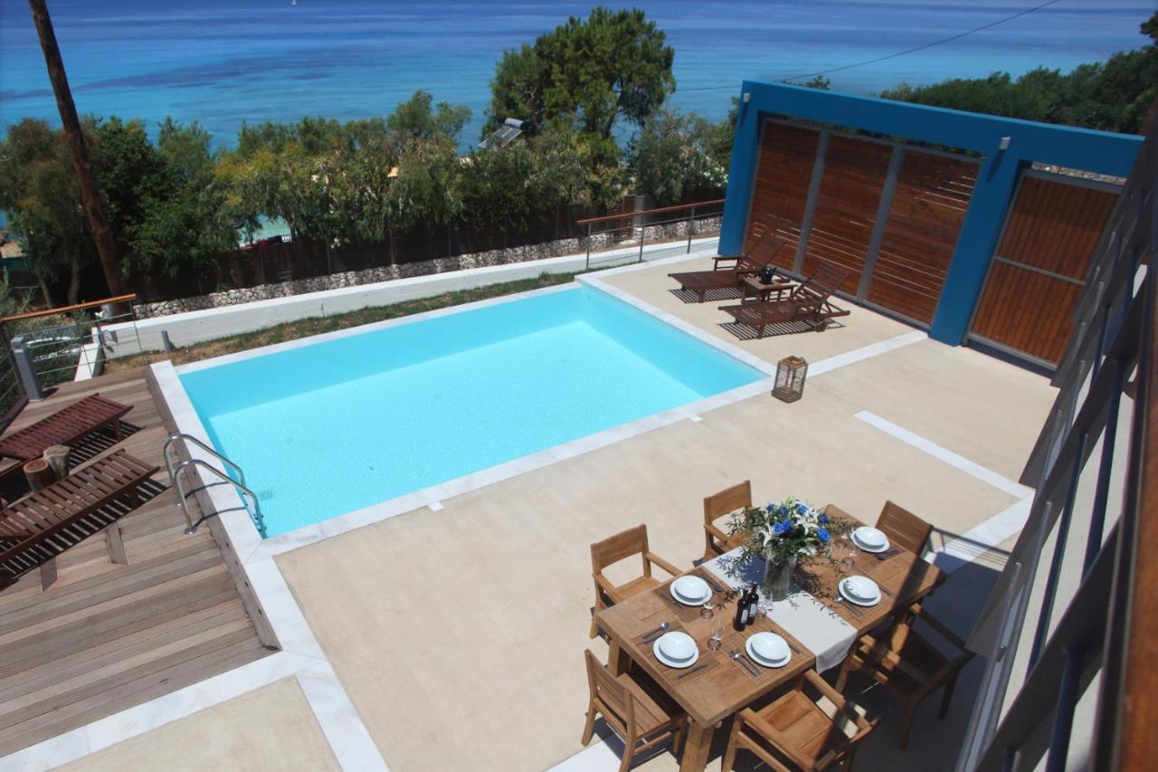 Capro - Milos Bay Villas Áyios Nikítas Buitenkant foto